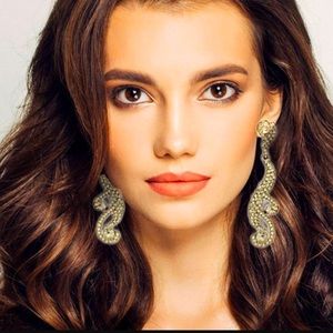 Elegant & Exotic Chandelier Scroll Earrings, Jewelry for Beautiful Women